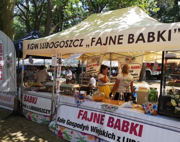 Koło Gospodyń Wiejskich w Lubogoszczy FAJNE BABKI
