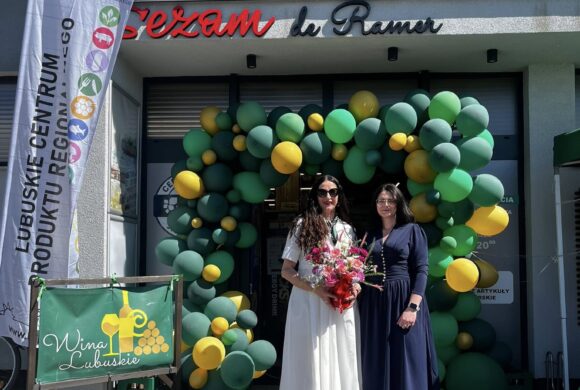 Obchodzimy 5-lecie Sklepu Sezam w Droszkowie! Obchodzimy 5-lecie Sklepu Sezam w Droszkowie!