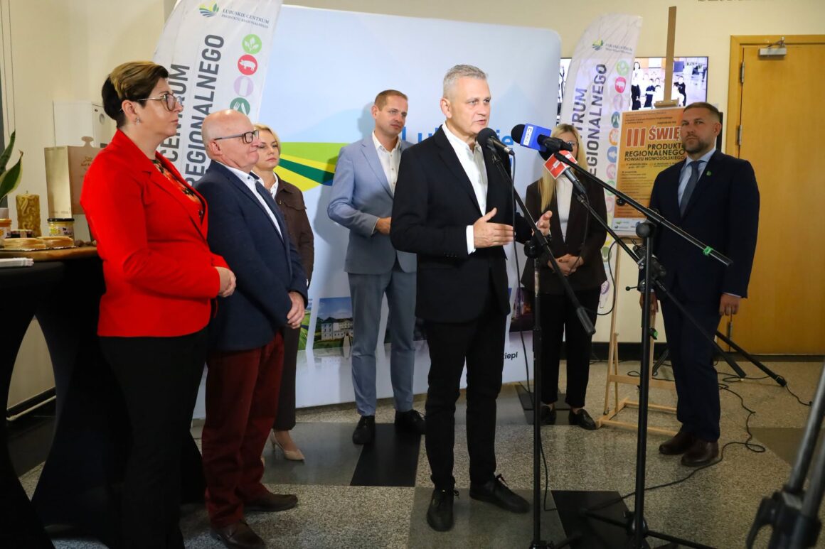 Konferencja prasowa – III Święto Produktu Regionalnego Powiatu Nowosolskiego